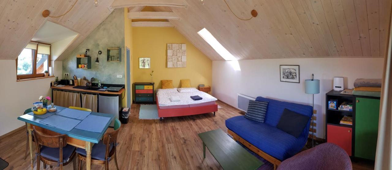 Villa Domcek V Zahrade à Banská Štiavnica Extérieur photo